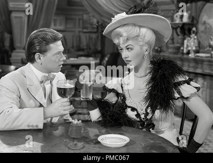 Mickey Rooney, Marilyn Maxwell, 'Summer Holiday' 1948 MGM Référence de dossier #  33480 765THA Banque D'Images