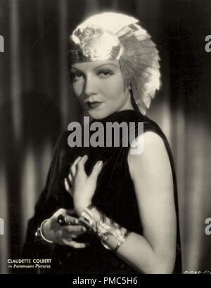 Claudette Colbert, dans 'Cleopatra' (Paramount, 1934). Référence #  33635 Fichier 083THA Banque D'Images