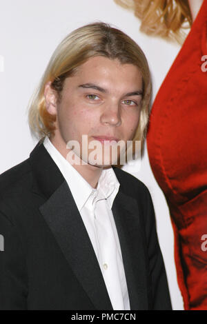 "Girl Next Door" Premiere 03-04-2004 Emile Hirsch Photo par Joseph Martinez / PictureLux 21784 Numéro de référence de dossier 0114PLX pour un usage éditorial uniquement - Tous droits réservés Banque D'Images