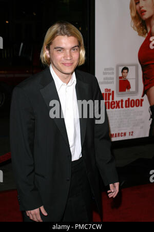 "Girl Next Door" Premiere 03-04-2004 Emile Hirsch Photo par Joseph Martinez / PictureLux 21784 Numéro de référence de dossier 0118PLX pour un usage éditorial uniquement - Tous droits réservés Banque D'Images