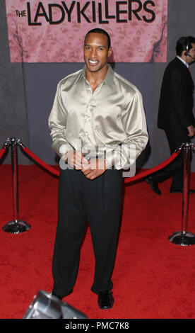 "A Stitch in Time' Premiere 3-12-2004 Henry Simmons Photo par Joseph Martinez - Tous droits réservés référence #  21785 0138PLX pour un usage éditorial uniquement - Tous droits réservés Banque D'Images