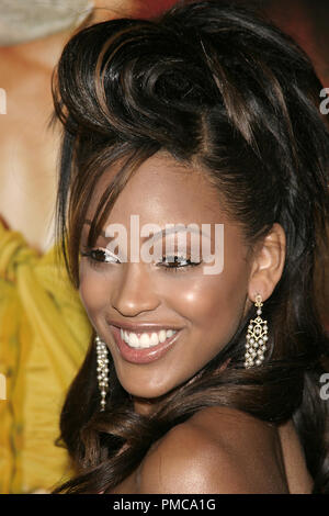 'D.E.B.S." (Création) Meagan Good 03-15-2005 / Arclight Hollywood / Hollywood, CA Photo par Joseph Martinez / PictureLux 22323 Numéro de référence de dossier 0052PLX pour un usage éditorial uniquement - Tous droits réservés Banque D'Images