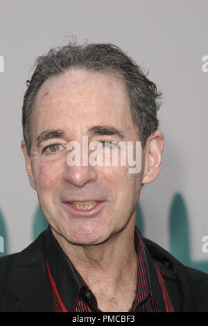 'Chicken Little' (création) Harry Shearer 10-30-2005 / El Capitan Theatre / Hollywood, CA / Walt Disney Pictures / Photo par Joseph Martinez / PictureLux 22520 Numéro de référence de dossier 0037-picturelux pour un usage éditorial uniquement - Tous droits réservés Banque D'Images