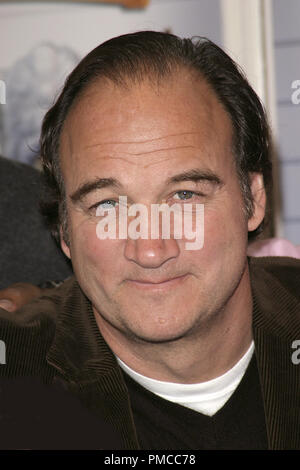 'Berner' (création) James Belushi 12-10-2005 / Mann Festival / Los Angeles, CA / La Weinstein Company / Photo par Joseph Martinez / PictureLux 22567 Numéro de référence de dossier 0034PLX pour un usage éditorial uniquement - Tous droits réservés Banque D'Images