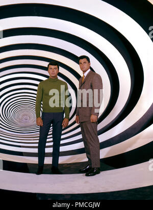 James Darren, Robert Colbert, 'Le tunnel de temps' (1966) #  de référence de fichier 33536 928THA pour un usage éditorial uniquement - Tous droits réservés Banque D'Images