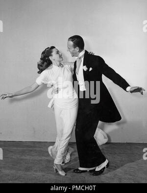 Judy Garland, Fred Astaire, dans 'Easter Parade' (MGM, 1948). Référence #  33635 Fichier 251THA Banque D'Images