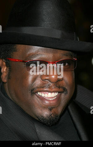 Ocean's Twelve Premiere 7-9-2004 Cedric the Entertainer Photo par Joseph Martinez - Tous droits réservés référence #  22076 0175PLX pour un usage éditorial uniquement - Tous droits réservés Banque D'Images