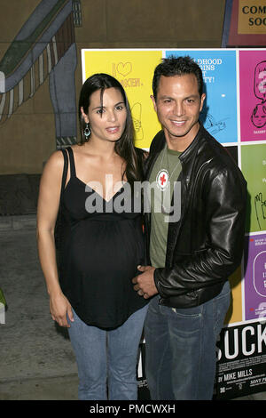 Thumbsucker (création) Talisa Soto, Benjamin Bratt 09-06-2005 / Egyptian Theatre / Hollywood, CA / Sony Pictures / Photo par Joseph Martinez - Tous droits réservés référence #  22467 0020 PLX pour un usage éditorial uniquement - Banque D'Images