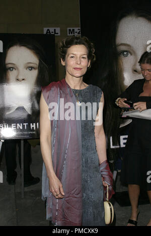 'Silent Hill' (création) Alice Krige 04-20-2006 / Egyptian Theatre / Hollywood, CA / TriStar Pictures / Photo par Joseph Martinez - Tous droits réservés référence #  22719 0047PLX pour un usage éditorial uniquement - Banque D'Images