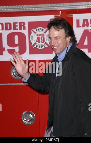 De bain 49 9-20-2004 Kevin Nealon Premiere Photo de Joseph Martinez - Tous droits réservés référence #  21943 0138PLX pour un usage éditorial uniquement - Tous droits réservés Banque D'Images