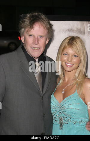 'The Queen' (création) Gary Busey, Donna D'Errico 10-3-2006 / Academy of Motion Picture Arts & Sciences / Los Angeles, CA / Miramax / Photo par Joseph Martinez - Tous droits réservés référence #  22827 0017PLX pour un usage éditorial uniquement - Banque D'Images