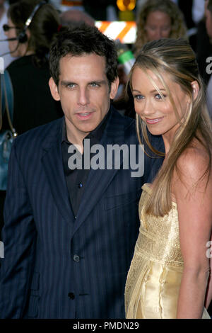 'Dodgeball : un vrai Underdog Story' Premiere 6-14-2004 Ben Stiller et sa femme Christine Taylor Photo par Joseph Martinez / PictureLux 21861 #  de référence de fichier img 5195 PLX pour un usage éditorial uniquement - Tous droits réservés Banque D'Images