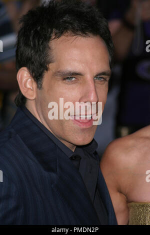 Dodgeball : A True Underdog Story Premiere 6-14-2004 Ben Stiller Photo par Joseph Martinez / PictureLux 21861 Numéro de référence de dossier 0146PLX pour un usage éditorial uniquement - Tous droits réservés Banque D'Images