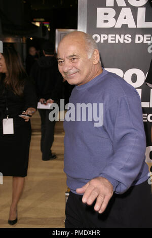 Rocky Balboa (création) Burt Young 12-13-2006 / le Grauman's Chinese Theatre / Hollywood, CA / MGM / Photo par Joseph Martinez - Tous droits réservés référence #  22879 0022PLX pour un usage éditorial uniquement - Banque D'Images