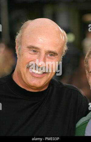 'Les Simpson - Le Film" (Création) Phil McGraw 7-24-2007 / Mann Bruin et Mann Village Theatre / Westwood, CA / 20th Century Fox / Photo par Joseph Martinez référence #  23133 Fichier 0071JM pour un usage éditorial uniquement - Banque D'Images