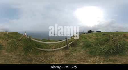 Vue panoramique à 360° de Port-en-Bessin-Huppain, vue sur le port depuis le golf - France