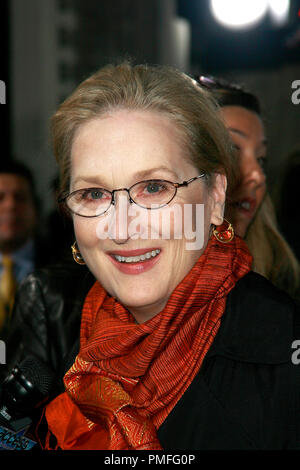 Premiere doute Meryl Streep 10-30-2008 / théâtre / ArcLight Hollywood, CA / Miramax / Photo par Joseph Martinez référence #  23653 Fichier 0018PLX pour un usage éditorial uniquement - Tous droits réservés Banque D'Images