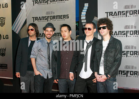 Groupe de musique Linkin Park lors de la première de DreamWorks / Paramount's 'Transformers 2 : La Revanche" tenu à la Mann's Village & Bruin Theatres à Westwood, CA, le 22 juin 2009. Photo © Joseph Martinez / Picturelux - Tous droits réservés. Référence #  30032 Fichier 003JM pour un usage éditorial uniquement - Banque D'Images