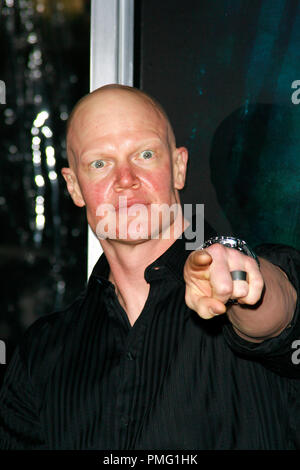 Vendredi 13 Premiere Derek Mears 2-9-2009 / Grauman's Chinese Theatre / Hollywood, CA / Paramount Pictures / Photo par Joseph Martinez référence #  23692 Fichier 0027PLX pour un usage éditorial uniquement - Tous droits réservés Banque D'Images