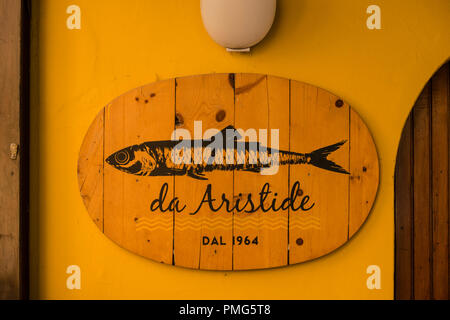 Aristide restaurant sign, Manarola, un des 5 villages des Cinque Terre, ligurie, italie Banque D'Images
