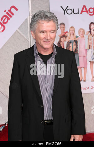 Patrick Duffy lors de la première mondiale de Touchstone Pictures 'vous'. Arrivants tenue au El Capitan Theatre à Hollywood, CA. Le 22 septembre 2010. Photo par : Richard Chavez / PictureLux 30484 Numéro de référence de dossier 140RAC pour un usage éditorial uniquement - Tous droits réservés Banque D'Images