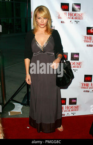 Gail O'Grady au Winebrook FourTwoFive et divertissement Films avant-première de "la maison que Jack construit' - Arrivées tenue à l'Arclight Hollywood Courtyard à Hollywood, CA, le 14 juillet 2009. Photo par : Fichier PictureLux 30043 #  de référence pour un usage éditorial PLX 10 seulement - Tous droits réservés Banque D'Images