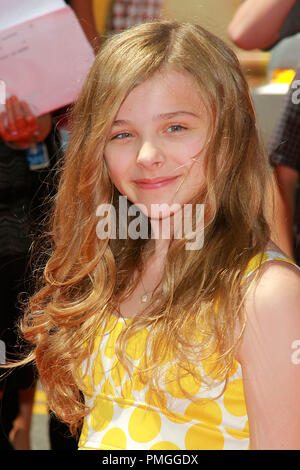 Chloe Moretz lors de la première mondiale de Disney Pictures' G-Force'- arrivants tenue au El Capitan Theatre à Hollywood, CA, le 19 juillet 2009. Photo par : Joseph Martinez/PictureLux 30045 Numéro de référence de dossier 18PLX pour un usage éditorial uniquement - Tous droits réservés Banque D'Images