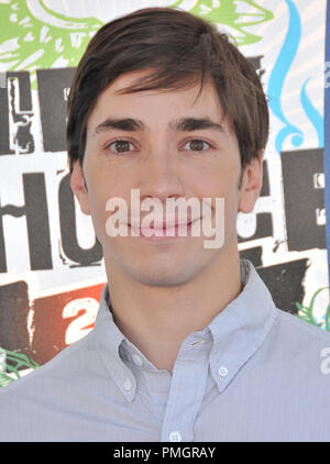 Justin Long au Teen Choice Awards 2010 - Arrivées tenue au Gibson Amphitheatre à Universal City, CA. L'événement a eu lieu le dimanche, 8 août 2010. Photo par RPAC Photo Presse Pacific Rim. Référence #  30399 Fichier 028RPAC pour un usage éditorial uniquement - Tous droits réservés Banque D'Images