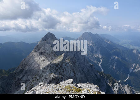 Odstein et Festkogel vu depuis le sommet du Hochtor, Gesause Parc National, Autriche Banque D'Images