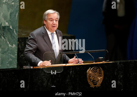 (180918) -- ORGANISATION DES NATIONS UNIES, 18 septembre 2018 (Xinhua) -- Le secrétaire général des Nations Unies, Antonio Guterres parle lors de l'ouverture de la 73e session de l'Assemblée générale de l'ONU au siège des Nations Unies à New York, 18 septembre 2018. (Xinhua/Muzi Li) Banque D'Images