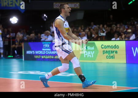 Firenze, Italie. 18 Sep, 2018. MASSIMO COLACI L'ITALIE CONTRE LA SLOVÉNIE AUX CHAMPIONNATS DU MONDE DE VOLLEY-BALL MASCULIN 18 septembre 2018 Florence, Crédit : Filippo Rubin/Alamy Live News Banque D'Images