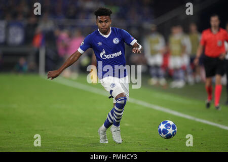 Gelsenkirchen, Allemagne. 18 Sep, 2018. 18.09.2018, saison 2018/2019, Football, Ligue des Champions, 1. journée - FC Schalke 04 - Porto Weston McKennie (FC Schalke 04) | Le monde d'utilisation : dpa Crédit/Alamy Live News Banque D'Images