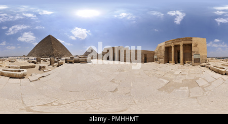 Vue panoramique à 360° de Le plateau de Gizeh de la tombe de Senegemib Inti