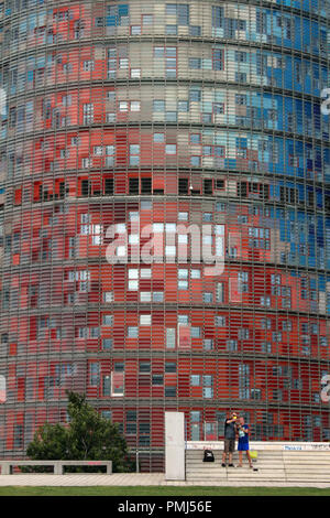 Torre Agbar (Tour Agbar) bâtiment dans Poblenou, Barcelone, Espagne, Banque D'Images