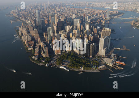 Vue aérienne de l'île de Manhattan à New York, aux États-Unis (Photo : Vanessa Carvalho / Brésil Photo Presse) Banque D'Images