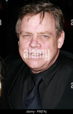 Mark Hamill, lors de la première de Paramount Pictures' 'Le Chasseur'. Arrivants tenue au Grauman's Chinese Theatre à Hollywood, CA, le 6 décembre 2010. Photo © Joseph Martinez/Picturelux - Tous droits réservés. Référence #  30740 Fichier 037JM pour un usage éditorial uniquement - Banque D'Images