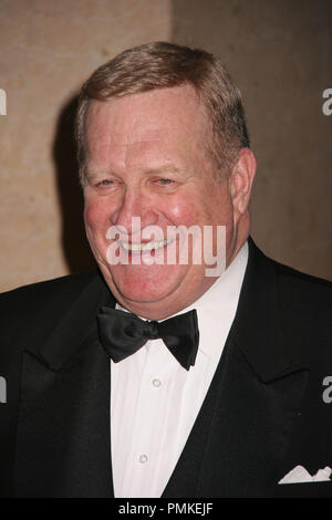 Ken Howard le 16/03/11, 19e Congrès annuel de la maladie d'intérêt 'A night at Sardi's" @ Beverly Hilton Hotel, Los Angeles, Photo par Izumi / PictureLux www.HollywoodNewsWire.net /Hasegawa Banque D'Images