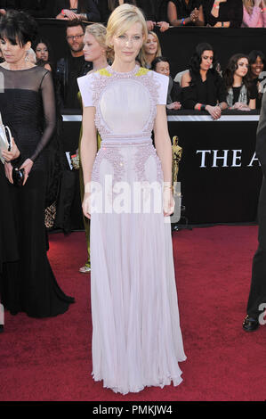 Cate Blanchett au 83rd Annual Academy Awards - Arrivals lieu au Kodak Theatre à Hollywood, CA. L'événement a eu lieu le dimanche 27 février, 2011. Photo de RPAC Pacifique Photo Presse / PictureLux 30871 Numéro de référence de dossier 486 pour un usage éditorial uniquement - Tous droits réservés Banque D'Images