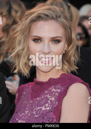 Scarlett Johansson au 83rd Annual Academy Awards - Arrivals lieu au Kodak Theatre à Hollywood, CA. L'événement a eu lieu le dimanche 27 février, 2011. Photo de RPAC Pacifique Photo Presse / PictureLux 30871 Numéro de référence de dossier 584 pour un usage éditorial uniquement - Tous droits réservés Banque D'Images
