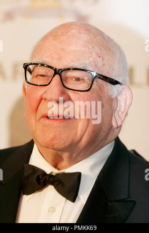 Franck Dubosc à la 21e Nuit des étoiles 100 Annuel Gala des prix. Tenue des arrivées au Beverly Hills Hotel Crystal Ballroom à Beverly Hills, CA, le 27 février 2011. Photo par Joe Martinez / PictureLux Banque D'Images