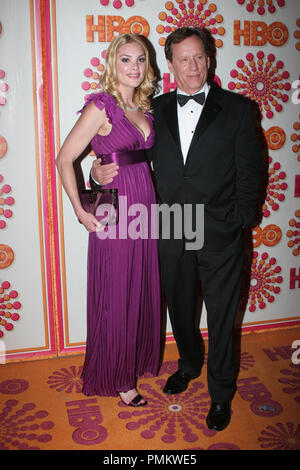 Ashley Madison et James Woods à la chaîne HBO's Post 63e Emmy Awards annuel Partie. Tenue des arrivées dans le Pacifique au centre de design pacifique de West Hollywood, CA, le 18 septembre 2011. Photo par : R.Anthony / PictureLux Banque D'Images