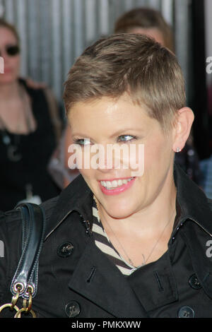 Natalie Maines lors de la première mondiale de DreamWorks Pictures" "Real Steel". Arrivants tenue au Gibson Amphitheatre à Universal City, CA, le 2 octobre 2011. Photo par Joe Martinez / PictureLux Banque D'Images