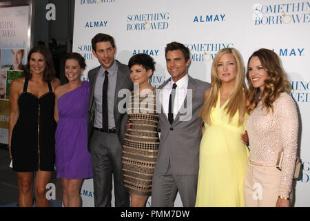 Ashley Williams, John Krasinski, Ginnifer Goodwin, Colin Egglesfield, Kate Hudson, Hilary Swank 05/03/2011 'quelque chose' emprunté @ Premiere Grauman's Chinese Theater, du Hollywood Photo de Megumi www.HollywoodNewsWire.net/ PictureLux Torii/ Banque D'Images