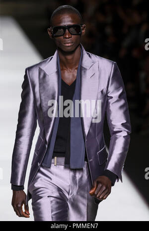 NEW YORK, NY - 05 septembre 2018 : Fernando Cabral promenades la piste au Tom Ford Printemps Été 2019 Fashion show Fashion Week de New York Banque D'Images