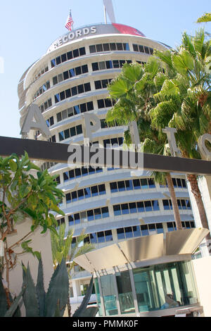 Atmosphère à la Chambre de commerce de Hollywood cérémonie pour honorer, à titre posthume, Buddy Holly avec une étoile sur le Hollywood Walk of Fame à Hollywood, CA, le 7 septembre 2011. Photo par Joe Martinez / PictureLux Banque D'Images