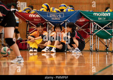 Volley-ball (Junior High School Student) Banque D'Images