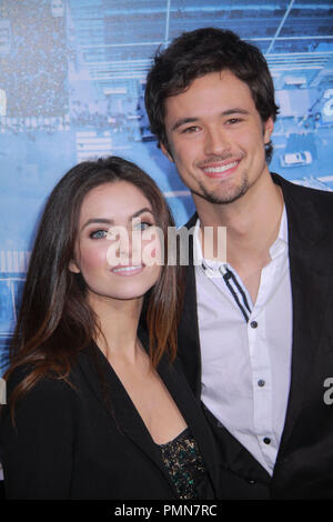 Brooke Lyons, Matthew Atkinson 01/23/2012 "l'homme sur une corniche' Premiere tenue au Grauman's Chinese Theatre à Hollywood, CA Photo par Izumi / PictureLux HollywoodNewsWire.net / Hasegawa Banque D'Images