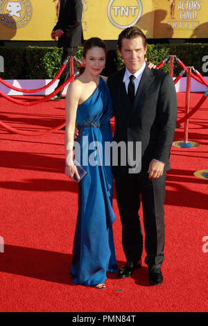 Diane Lane et Josh Brolin à la 18e Conférence annuelle des Screen Actors Guild Awards. Arrivants tenue au Shrine Auditorium à Los Angeles, CA, le 29 janvier 2012. Photo par Joe Martinez / PictureLux Banque D'Images