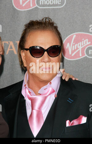 Mickey Rourke lors de la première de "la relativité des Immortels. Arrivants tenue au Nokia Theater L.A. Vivre à Los Angeles, CA, 7 novembre 2011. Photo par Joe Martinez / PictureLux Banque D'Images