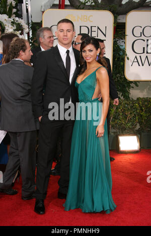 Jenna Dewan et Channing Tatum à l'arrivée de la 69e Golden Globe Awards annuel tenu à l'hôtel Beverly Hilton à Beverly Hills, CA le dimanche, Janvier 15, 2012. Photo par AJ Garcia / PictureLux 31339 Numéro de référence de dossier 748AJ pour un usage éditorial uniquement - Tous droits réservés Banque D'Images